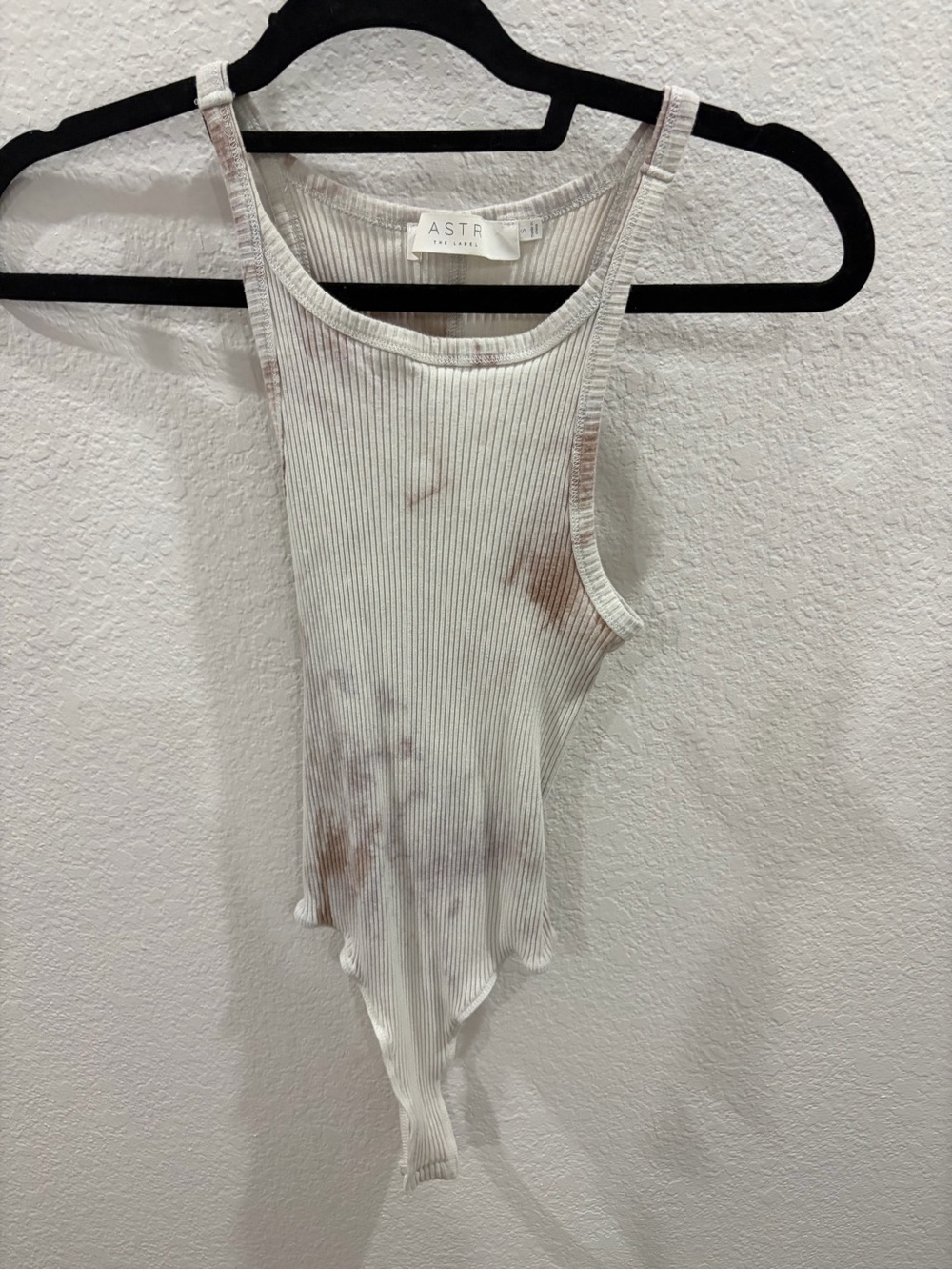 Astr White Ribbed Tank with Brown Tie-Dye Accents